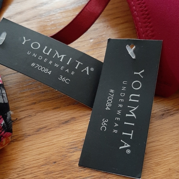 Ladies bras - Picture 7 of 7